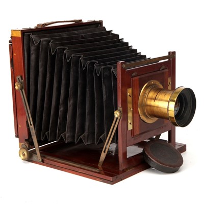 Lot 374 - A Lonsdale Brothers 'The Langtry' Whole Plate Mahogany Field Camera