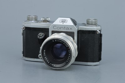 Lot 389 - A Zeiss Ikon Contax D SLR Camera