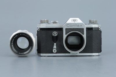 Lot 389 - A Zeiss Ikon Contax D SLR Camera