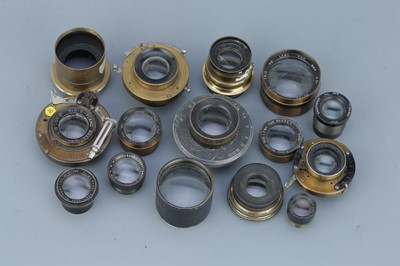 Lot 630 - A Selection of Various Lenses & Lens Parts