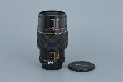 Lot 242 - An Elicar V-HQ Macro MC f/2.5 90mm Lens