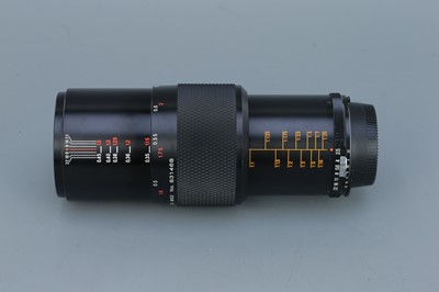 Lot 242 - An Elicar V-HQ Macro MC f/2.5 90mm Lens