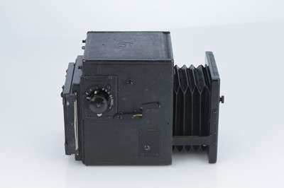 Lot 676 - A Thornton Pickard Special Ruby Reflex Camera