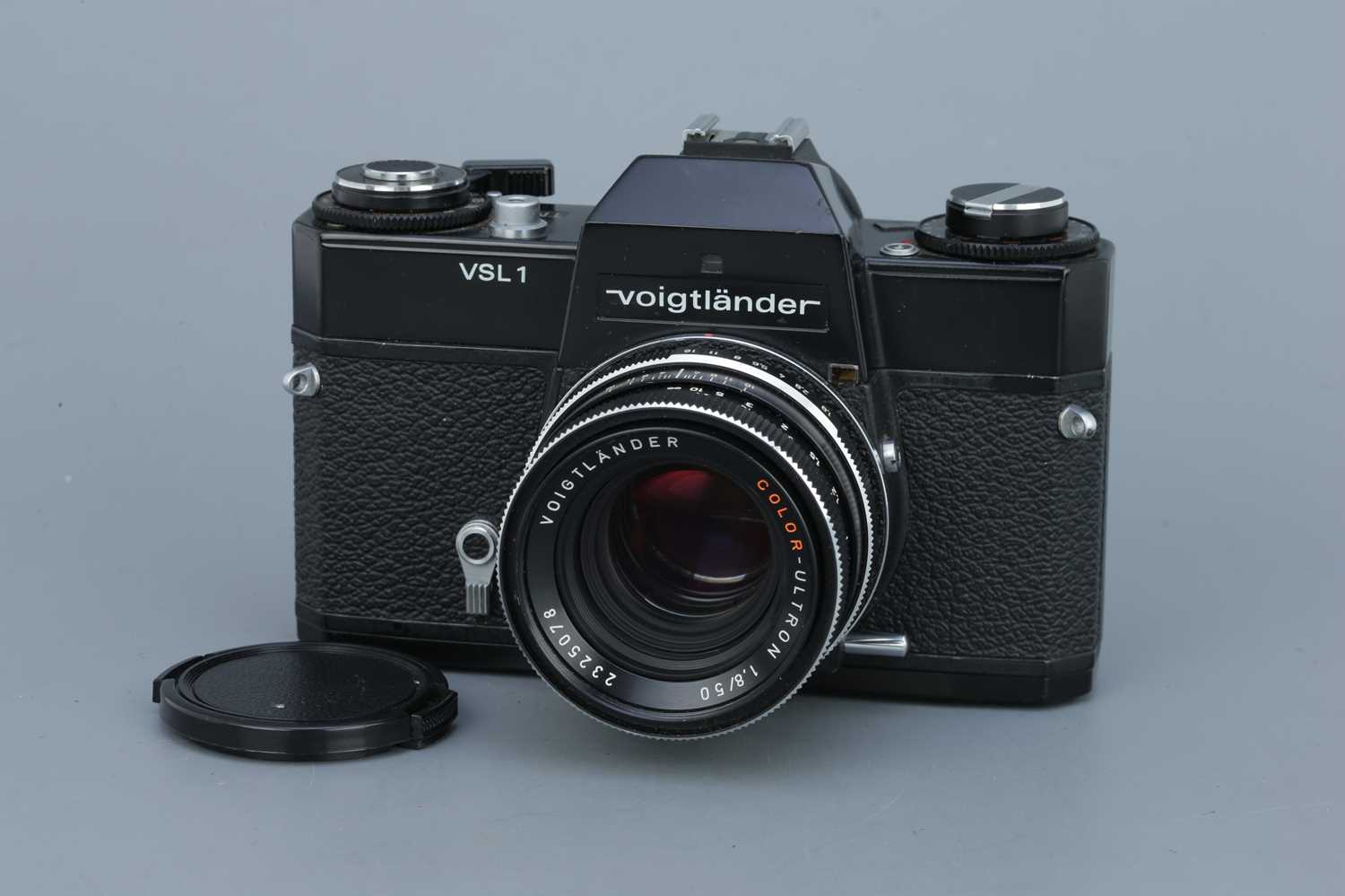 Lot 396 - A Voigtlander VSL1 SLR Camera,