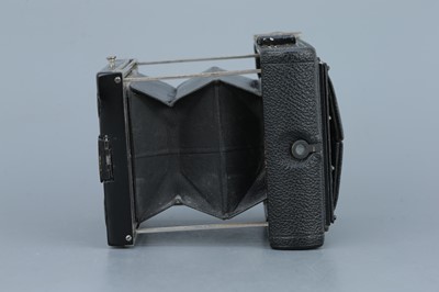 Lot 672 - A C.P. Goerz Tenax 3x4" Strut Camera