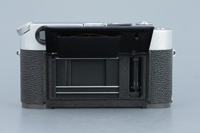 Lot 166 - A Leica M4 Rangefinder Body