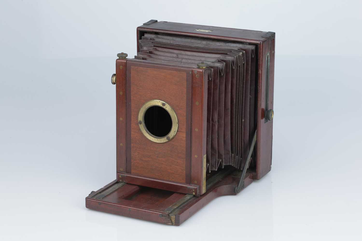 Lot 730 - A G. Hare Mahogany Field Camera