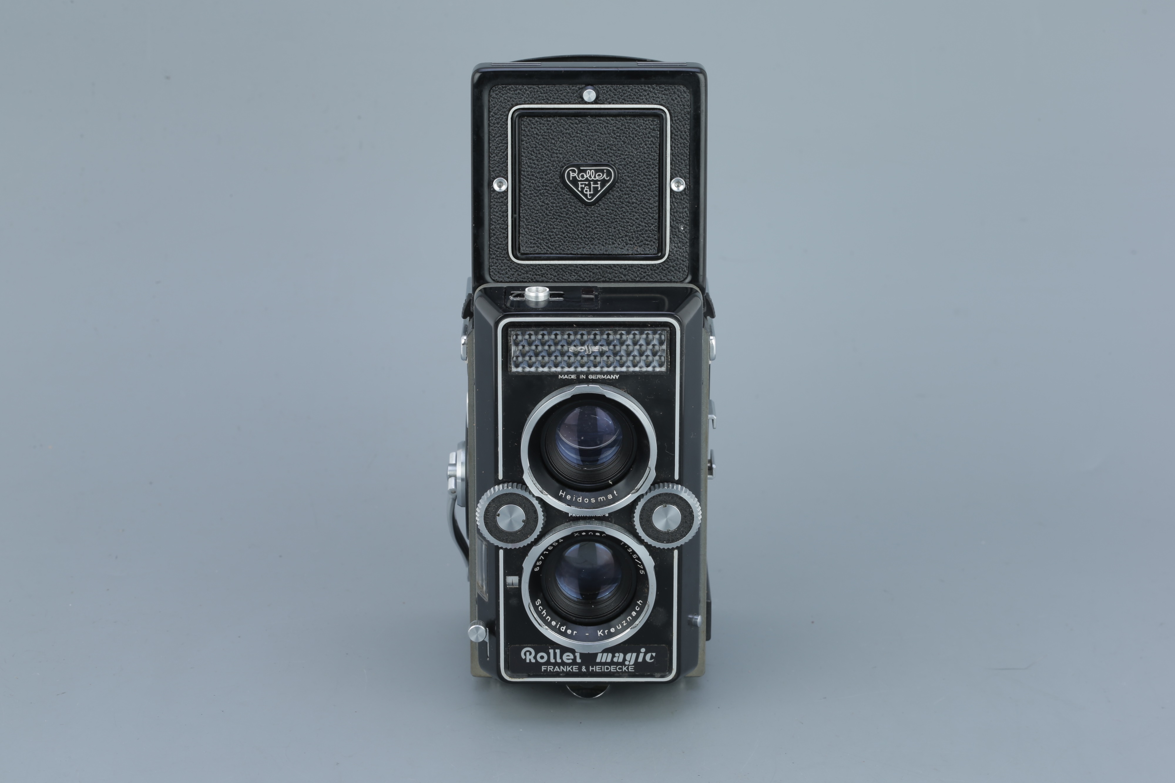 Lot 551 A Rollei Magic TLR Camera,
