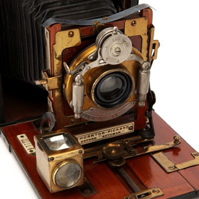 Lot 446 - A Thornton-Pickard Oxford Automan Hand & Stand Camera