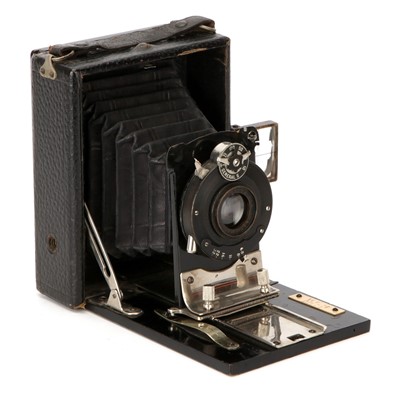 Lot 457 - A Thornton-Pickard Filmak Folding Camera