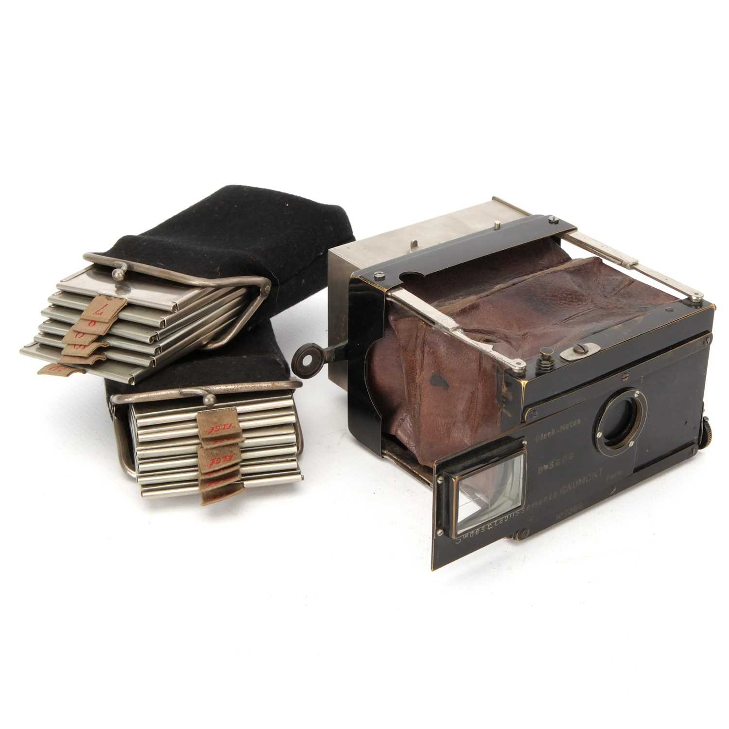 Lot 464 - A Gaumont Block Notes Folding Strut Camera