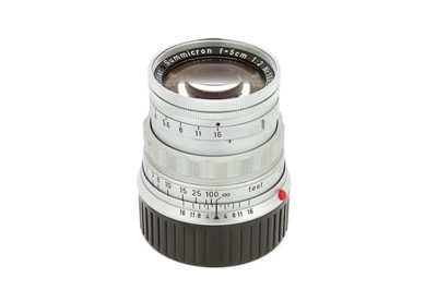 Lot 58 - A Leitz Summicron f/2 50mm Lens