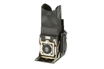 Lot 271 - A Newman & Guardia Folding Reflex Camera