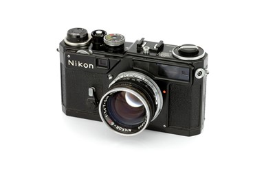 Lot 156 - A Nikon SP Rangefinder Camera
