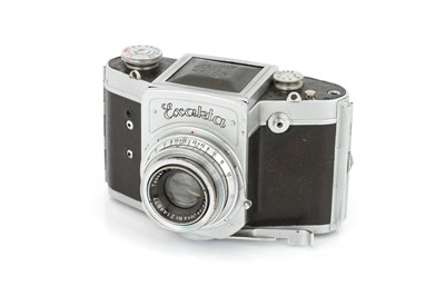 Lot 233 - An Ihagee Exakta 66 Horizontal Camera