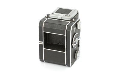 Lot 234 - An Ihagee Exakta 66 Vertical Camera