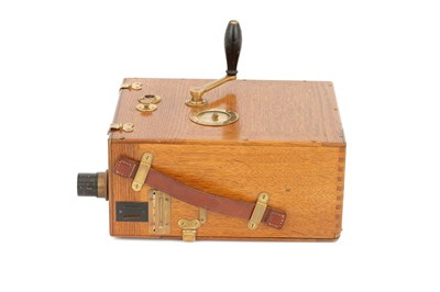 Lot 324 - An Ernemann Kino C II Motion Picture Camera
