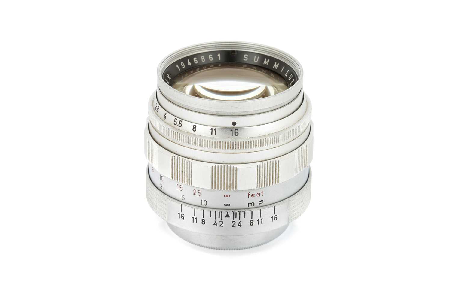 Lot 20 - A Leitz Summilux f/1.4 50mm Lens