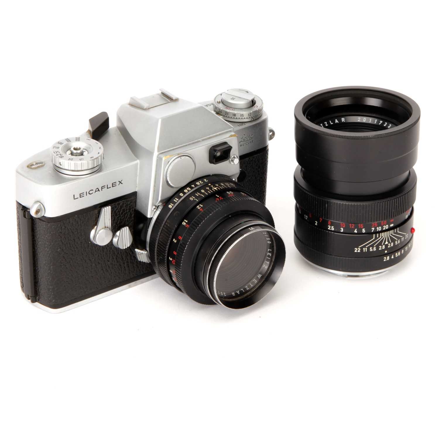 Lot 48 - A Leica Leicaflex SLR Camera
