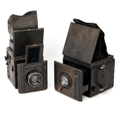 Lot 480 - A Houghton-Butcher Popular Pressman Reflex Camera