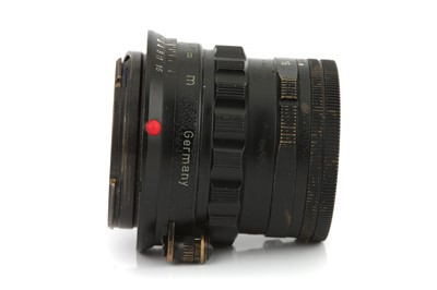 Lot 57 - A Leitz Summicron f/2 50mm Lens