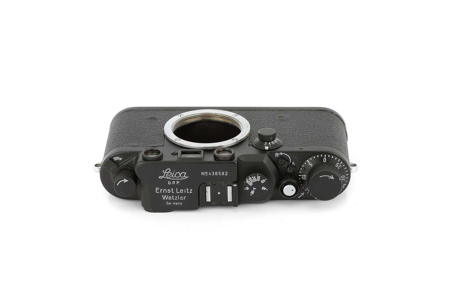 Lot 8 A Leica IIIc Rangefinder Body,