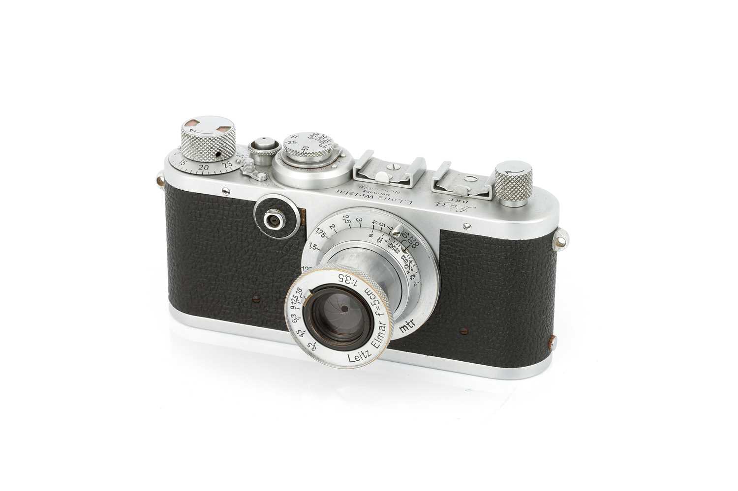 Lot 10 - A Leica If Red Dial Camera