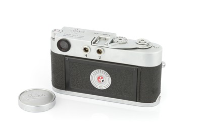 Lot 31 - A Leica M2 'Attrappe' Rangefinder Camera