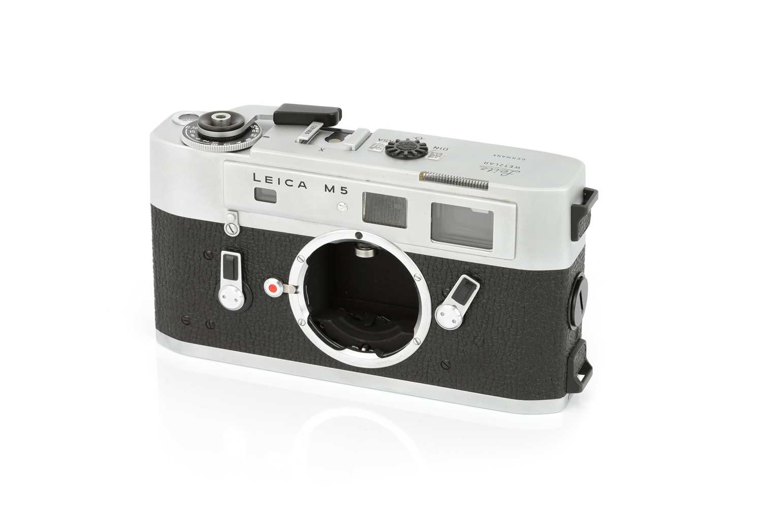 Lot 38 - A Leica M5 Rangefinder Body