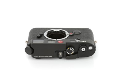 Lot 41 - A Leica M6 Rangefinder Body
