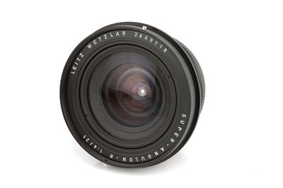 Lot 81 - A Leitz Super-Angulon-R f/4 21mm Lens