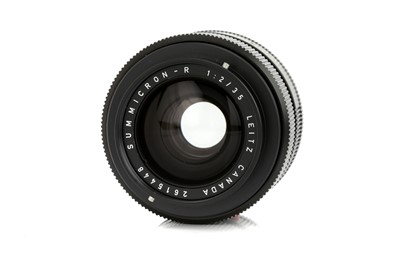 Lot 83 - A Leitz Summicron-R f/2 35mm Lens