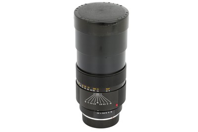 Lot 88 - A Leitz Elmarit-R f/2.8 180mm Lens