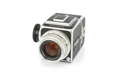 Lot 214 - A Hasselblad 500C Type 1 Medium Format Camera