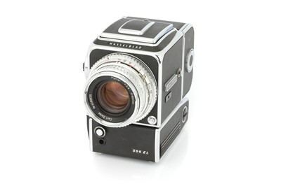 Lot 215 - A Hasselblad 500EL Medium Format Camera