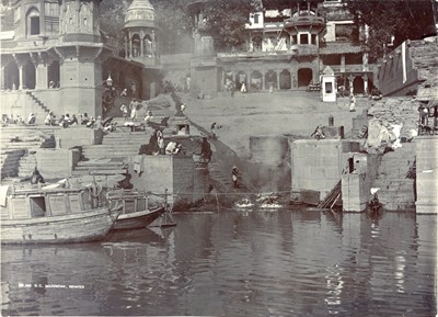 Lot 352 - 25 Photographs of India, c.1900