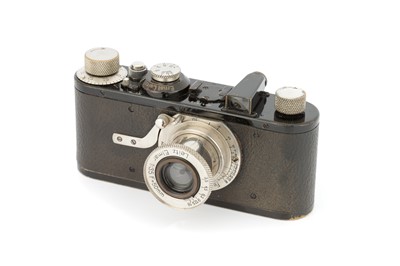 Lot 4B - A Leica Ia Close Focus Camera