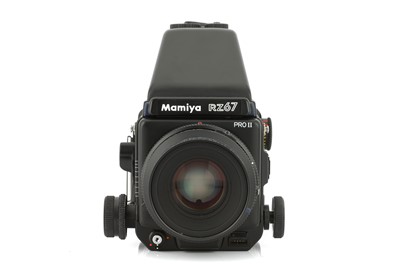 Lot 236 - A Mamiya RZ67 Pro II Medium Format Outfit