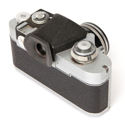 Lot 71 - A Pignons Alpa 9d SLR Camera