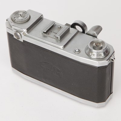 Lot 78 - A Zeiss Ikon Tenax II Rangefinder Camera