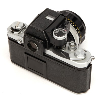 Lot 78 - A Zeiss Ikon Tenax II Rangefinder Camera