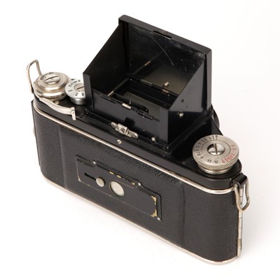 Lot 81 - An Ihagee Exakta A Type 4.1 Camera