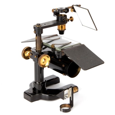 Lot 165 - A Dissecting Projection & Drawing Microscope