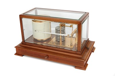 Lot 197 - A Table Barograph