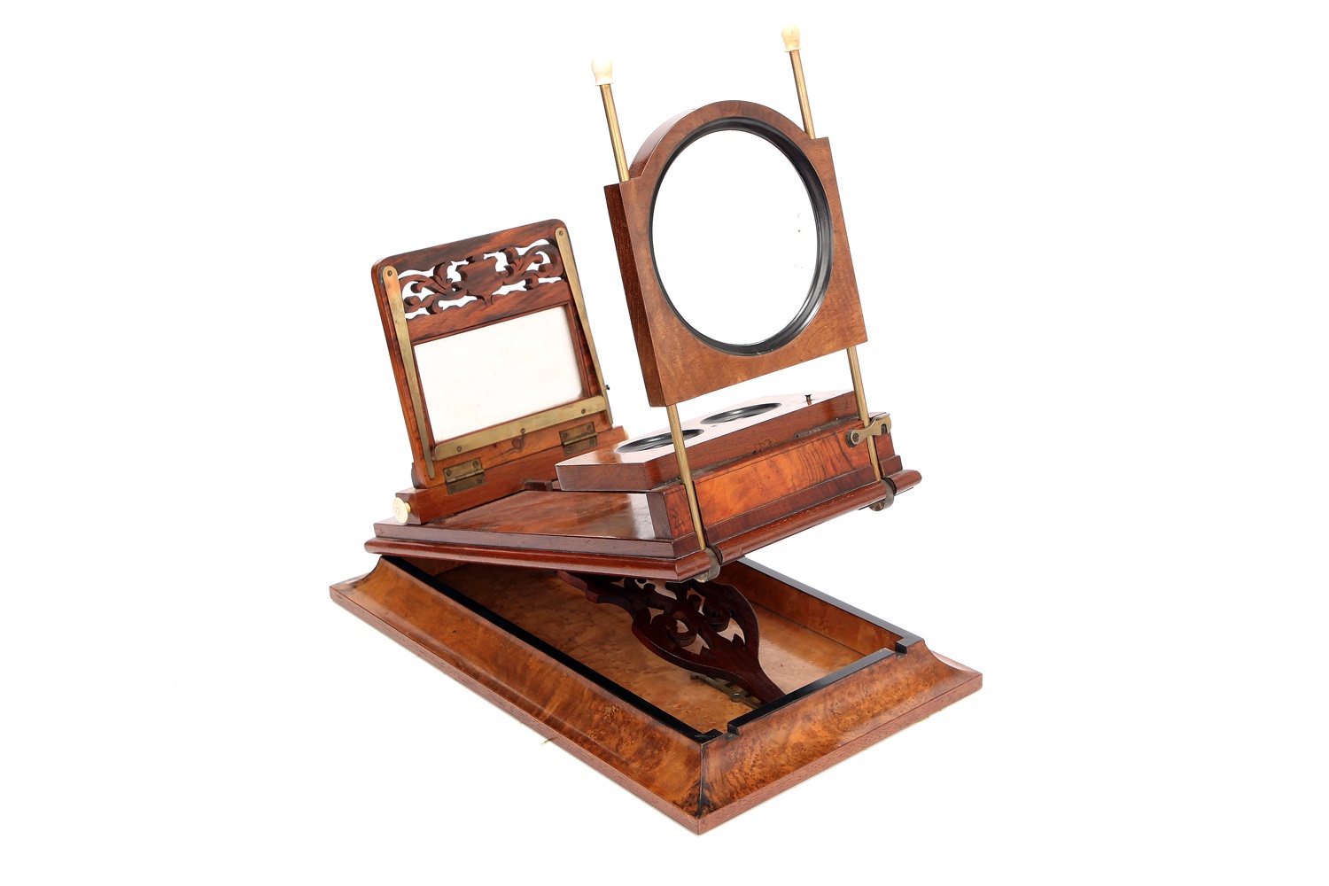 Lot 221 - A Stereo Graphoscope,