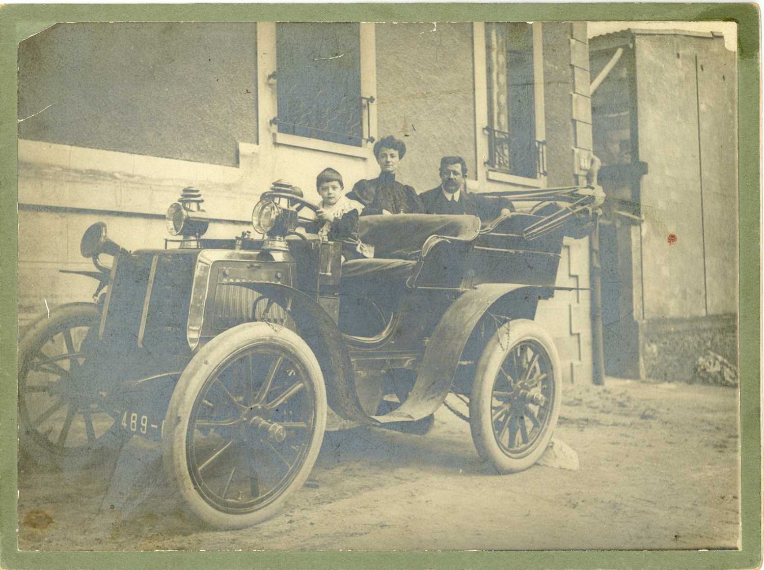 Lot 185 - Four Early Photographs of Veteran and