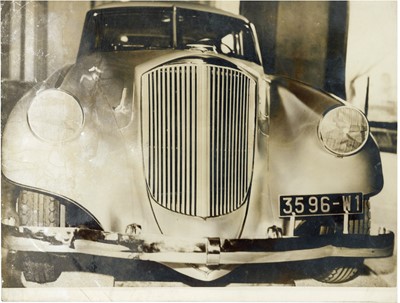 Lot 188 - Vintage American Automobile Photographs