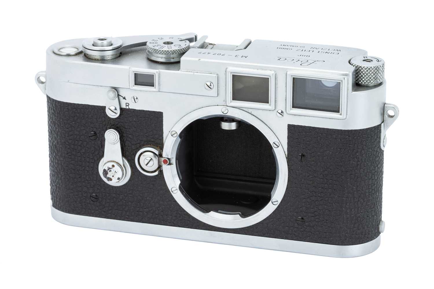Lot 43 - A Leica M3 Rangefinder Body