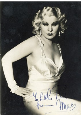 Lot 152 - An Autographed Photograph of Mae West