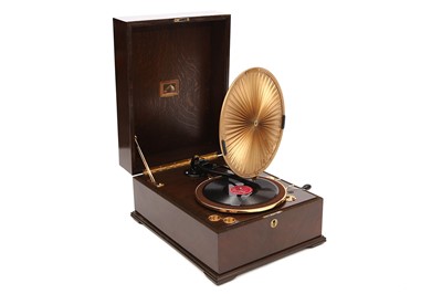 Lot 267 - A HMV Lumiere Gramophone